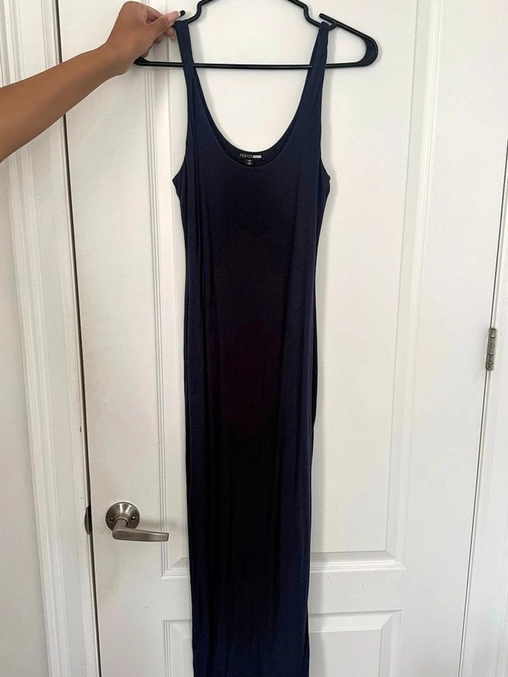 Fashion Nova Maxi Dress in Black Size Medium Like New